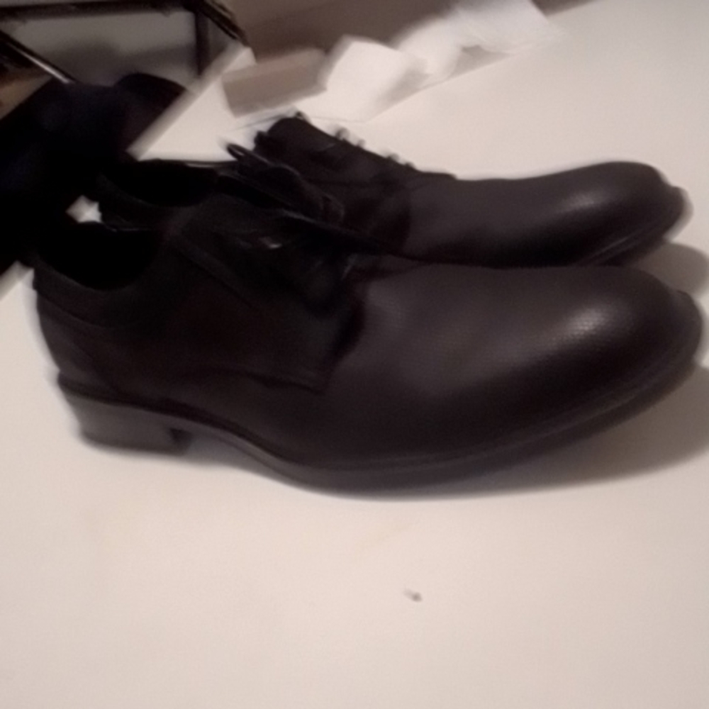 Unlisted 12 black